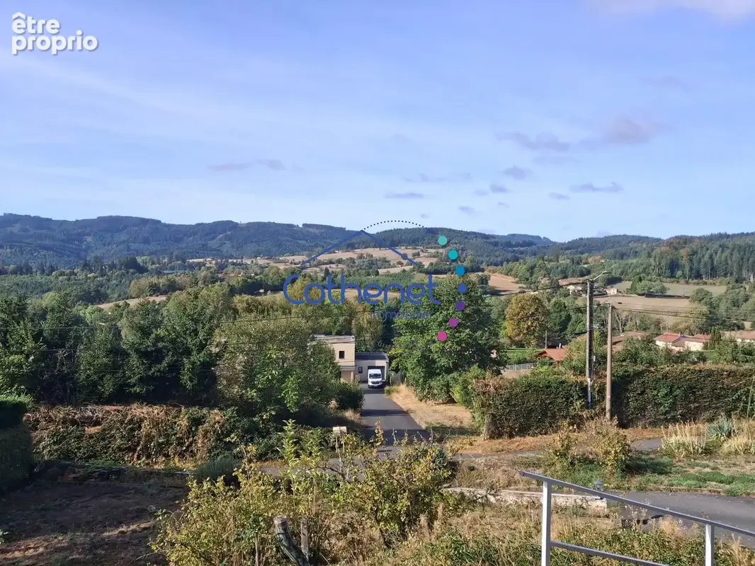 Maison 3 pièces 90 m² à vendre à Poule-Les-Echarmeaux (69870) - photo 2
