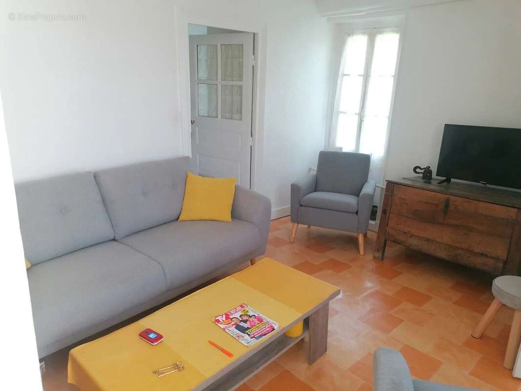 Maison à AUZAT-LA-COMBELLE