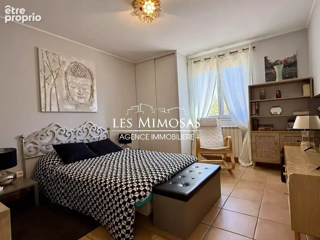 Vidauban, maison de plain-pied  – terrain 2500m² – piscine – garage - photo 21