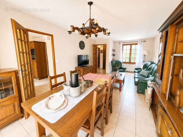 Maison 89 m² à Orange  - photo 4