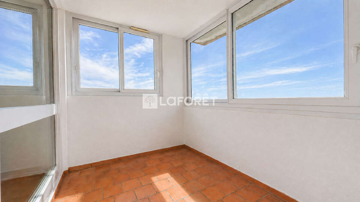 Appartement à ROISSY-EN-BRIE
