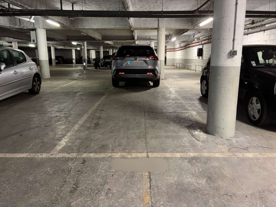 Parking à CHOISY-LE-ROI