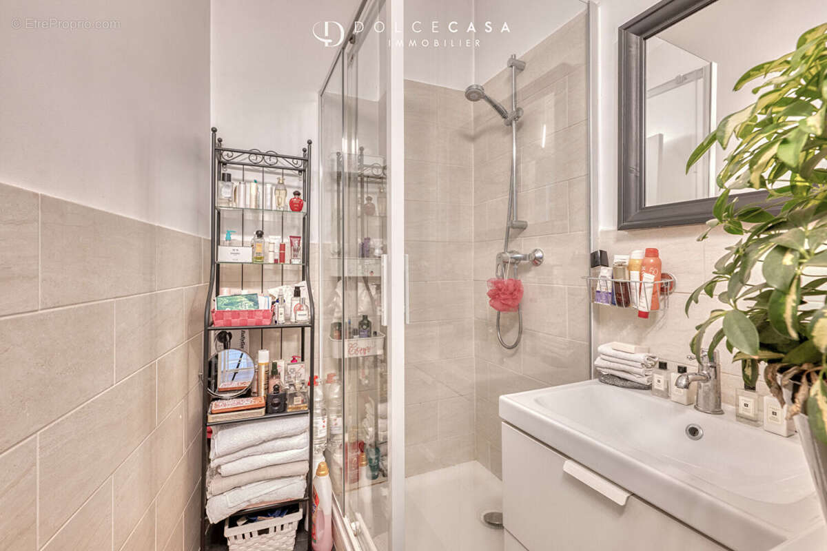 Appartement à LE PERREUX-SUR-MARNE