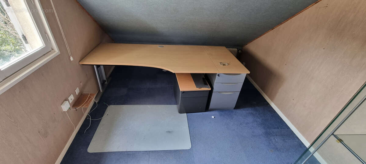 Maison à THORIGNY-SUR-OREUSE