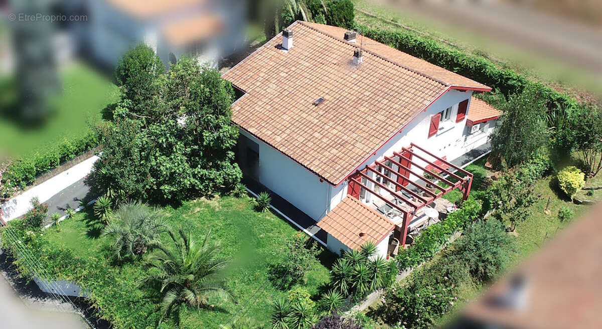 Maison à URRUGNE