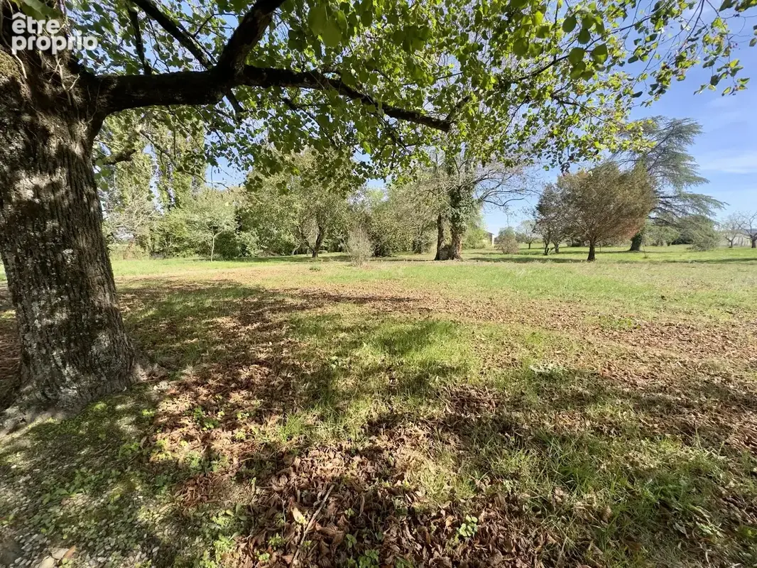 Ensemble immobilier dans un environnement champêtre - photo 3
