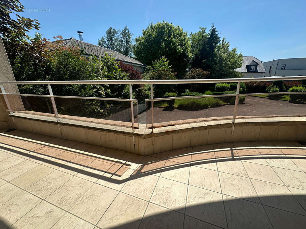 Appartement à COSNES-ET-ROMAIN