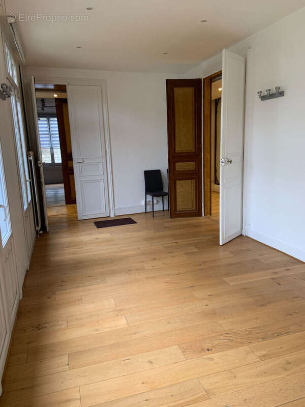 Commerce à COMPIEGNE