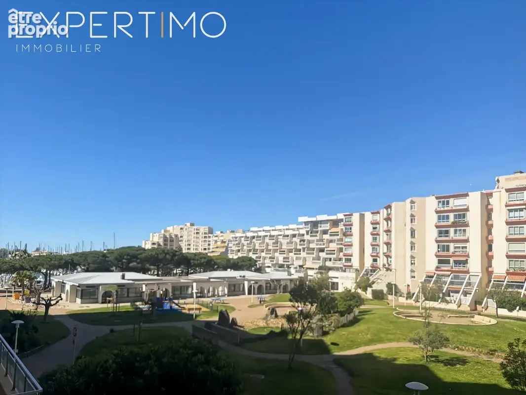 Appartement à MAUGUIO