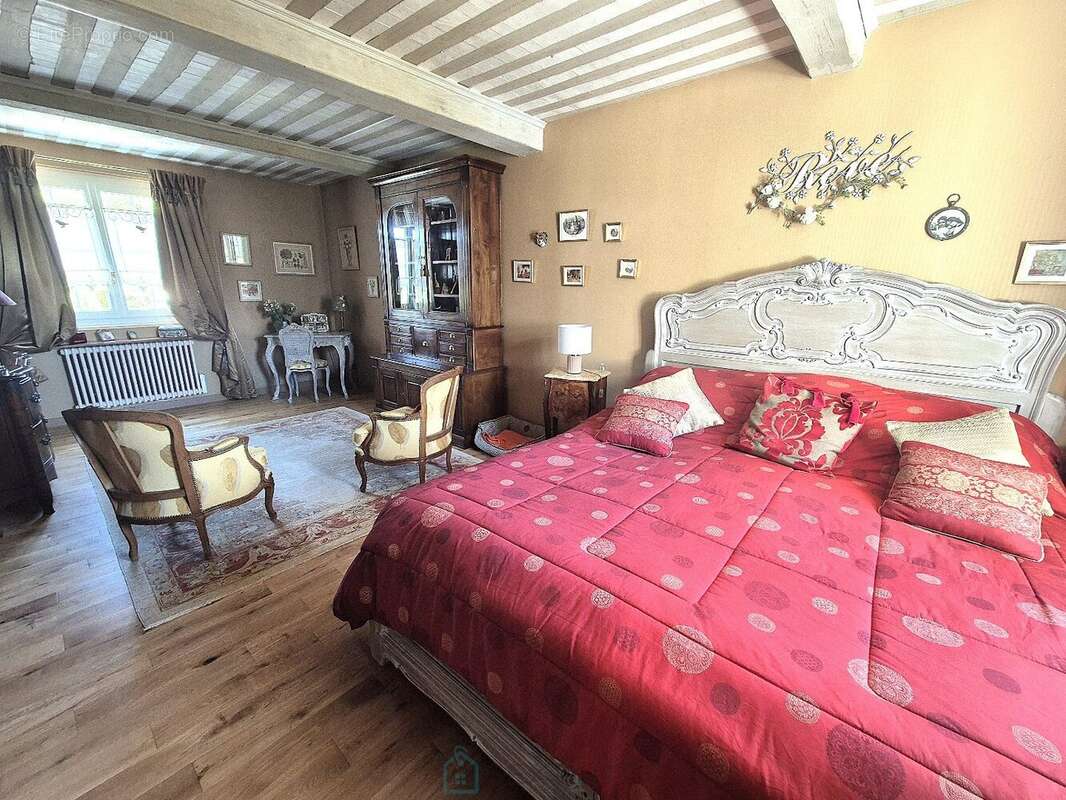 Belles prestations - maison 4 chambres, garage, piscine chauffée - photo 7