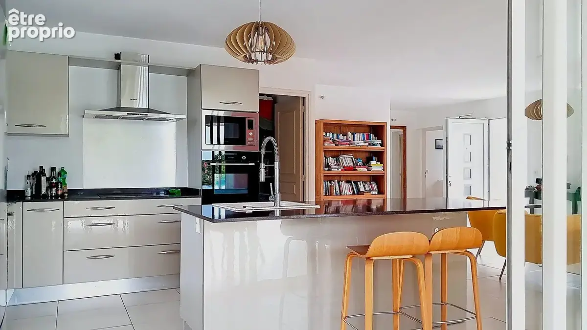 Maison 126 m² à Petit-Bourg  - photo 4
