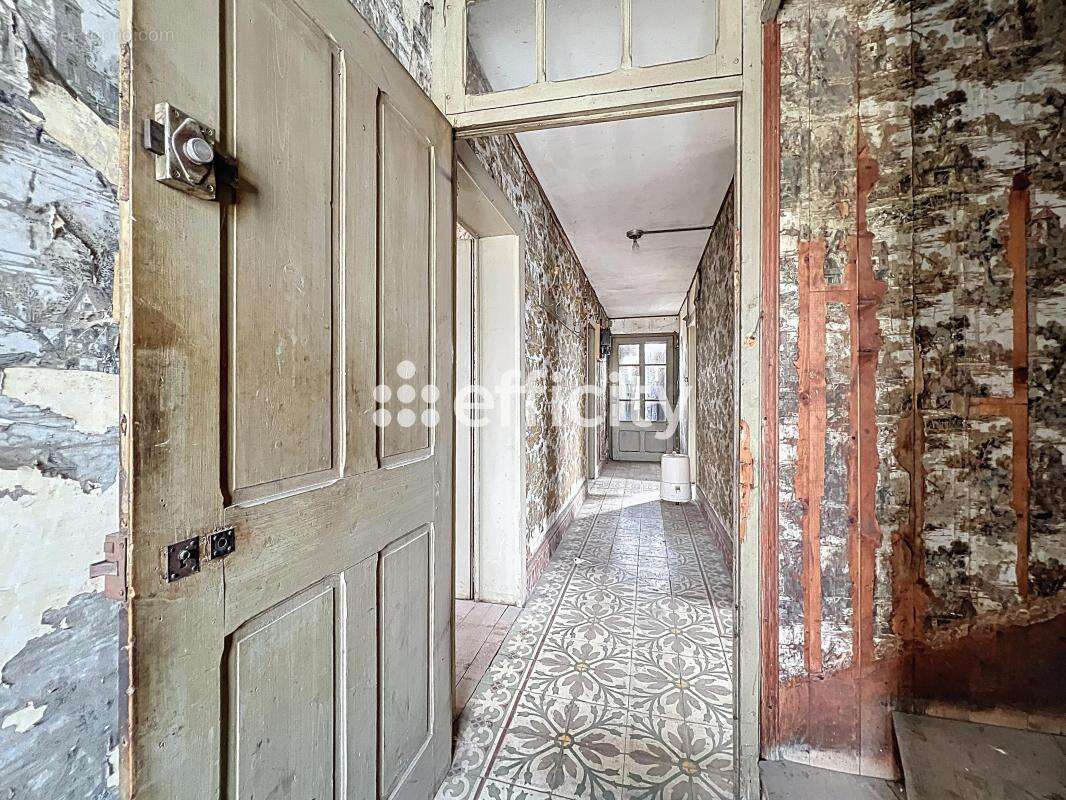 Maison à SAINT-PIERRE-EN-FAUCIGNY