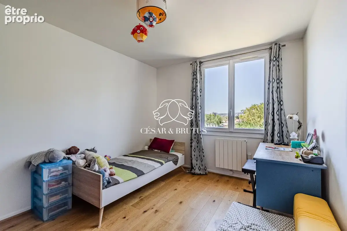 Appartement 4 pièces 84 m² à vendre à Villeurbanne (69100) - photo 5