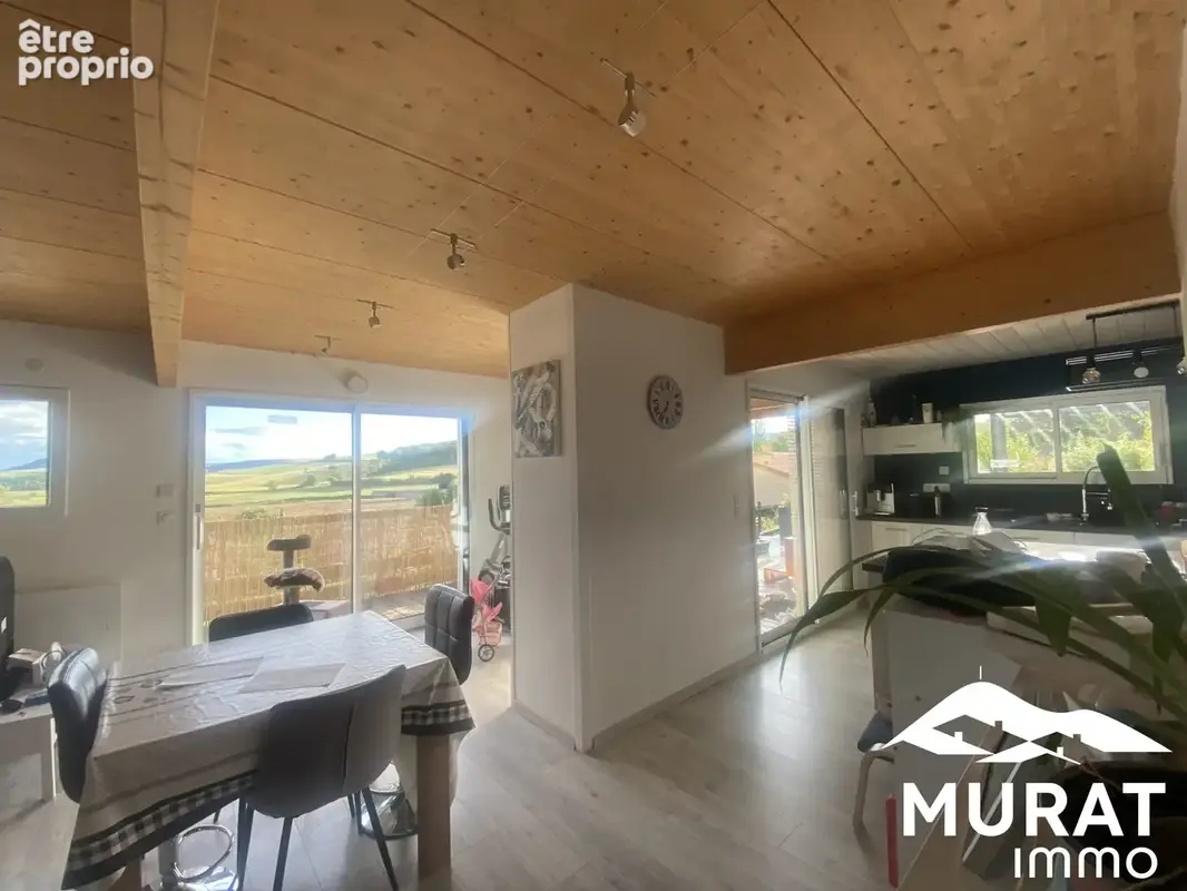 Maison 6 pièces 135 m² à vendre à Ludesse (63320) - photo 6