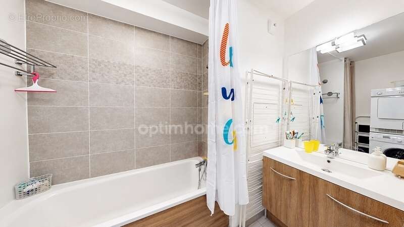 Aubervilliers (93) - front populaire - 5 pieces - 3 chambres - 110m2 - beaux volumes - lumineux - etage eleve - vue degagee - te - photo 14