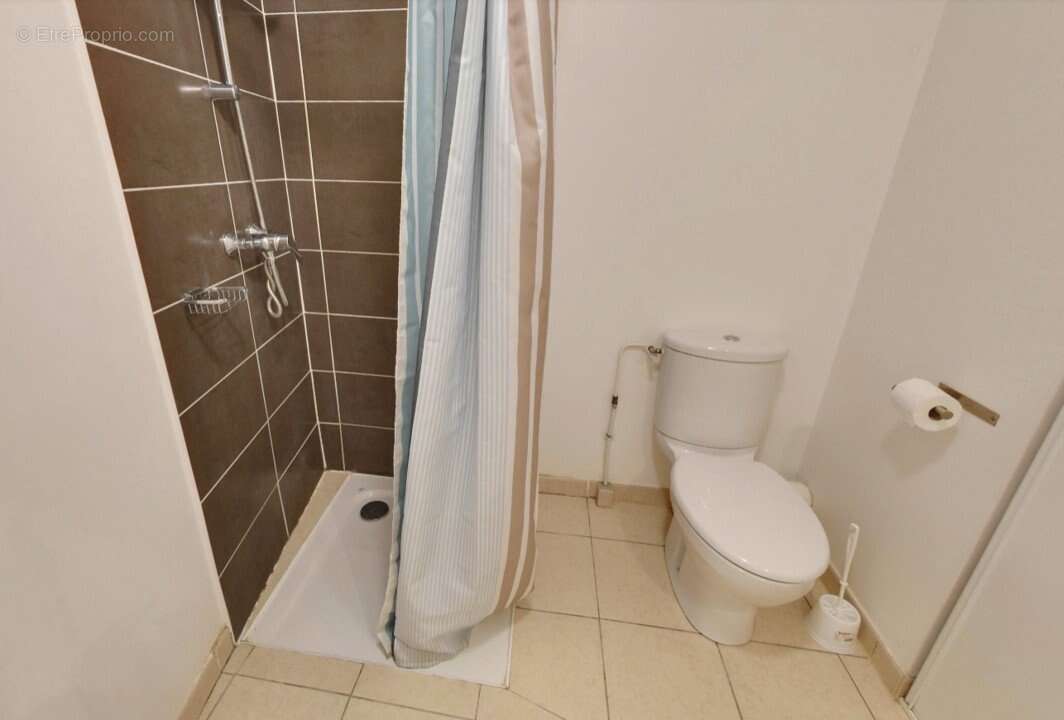 Appartement à MARSEILLE-6E