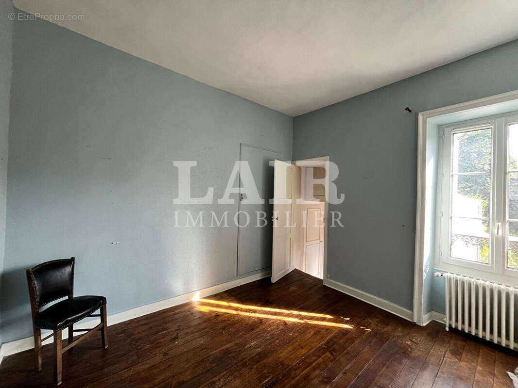 Maison de ville Alençon quartier prisé  - Réf  14082 - photo 5