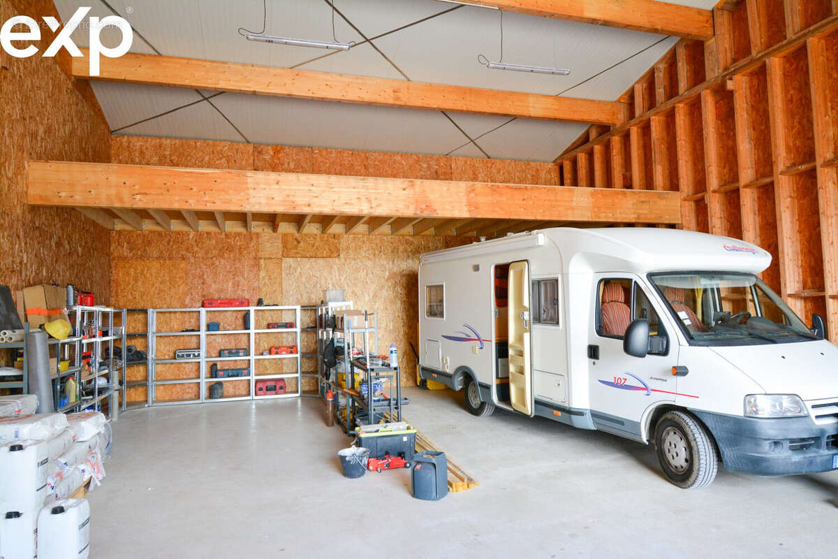 Commerce 425 m² à Creon  - photo 9