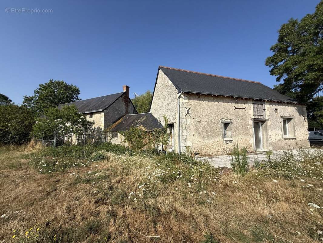 Maison à ARTANNES-SUR-INDRE