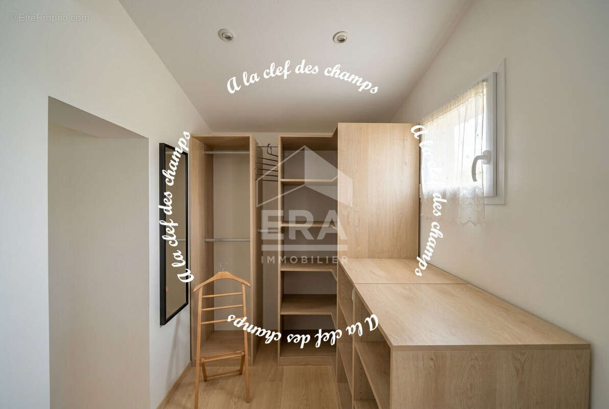 Maison à DOURDAN
