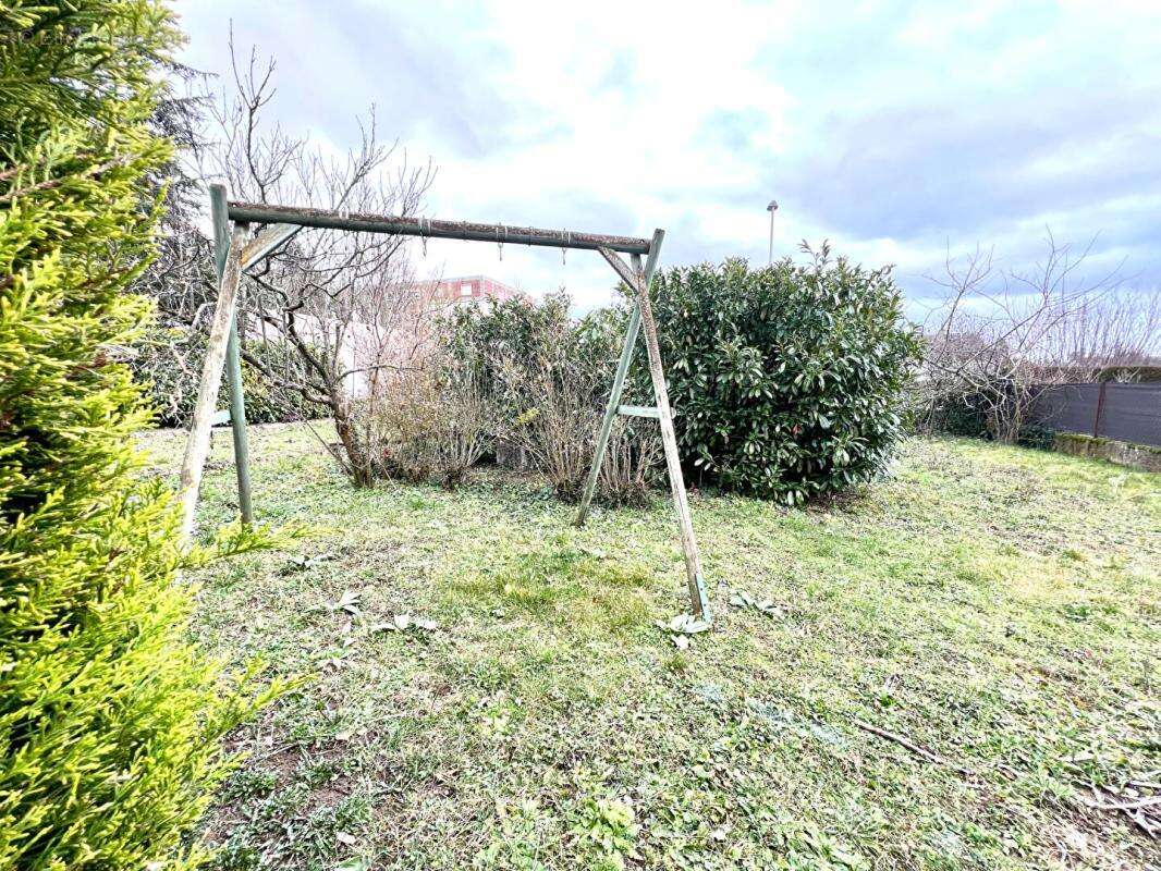 Maison à AIGUEPERSE