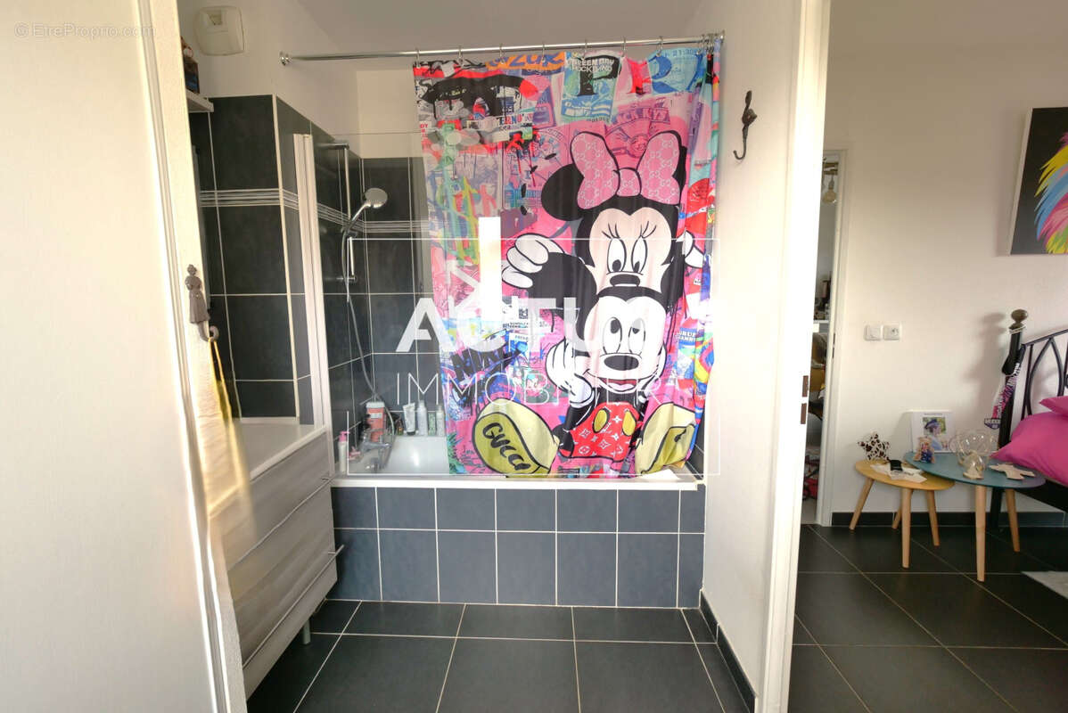 Appartement à SALON-DE-PROVENCE