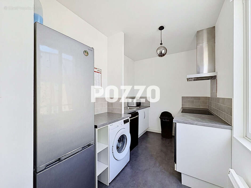 Appartement à DONVILLE-LES-BAINS