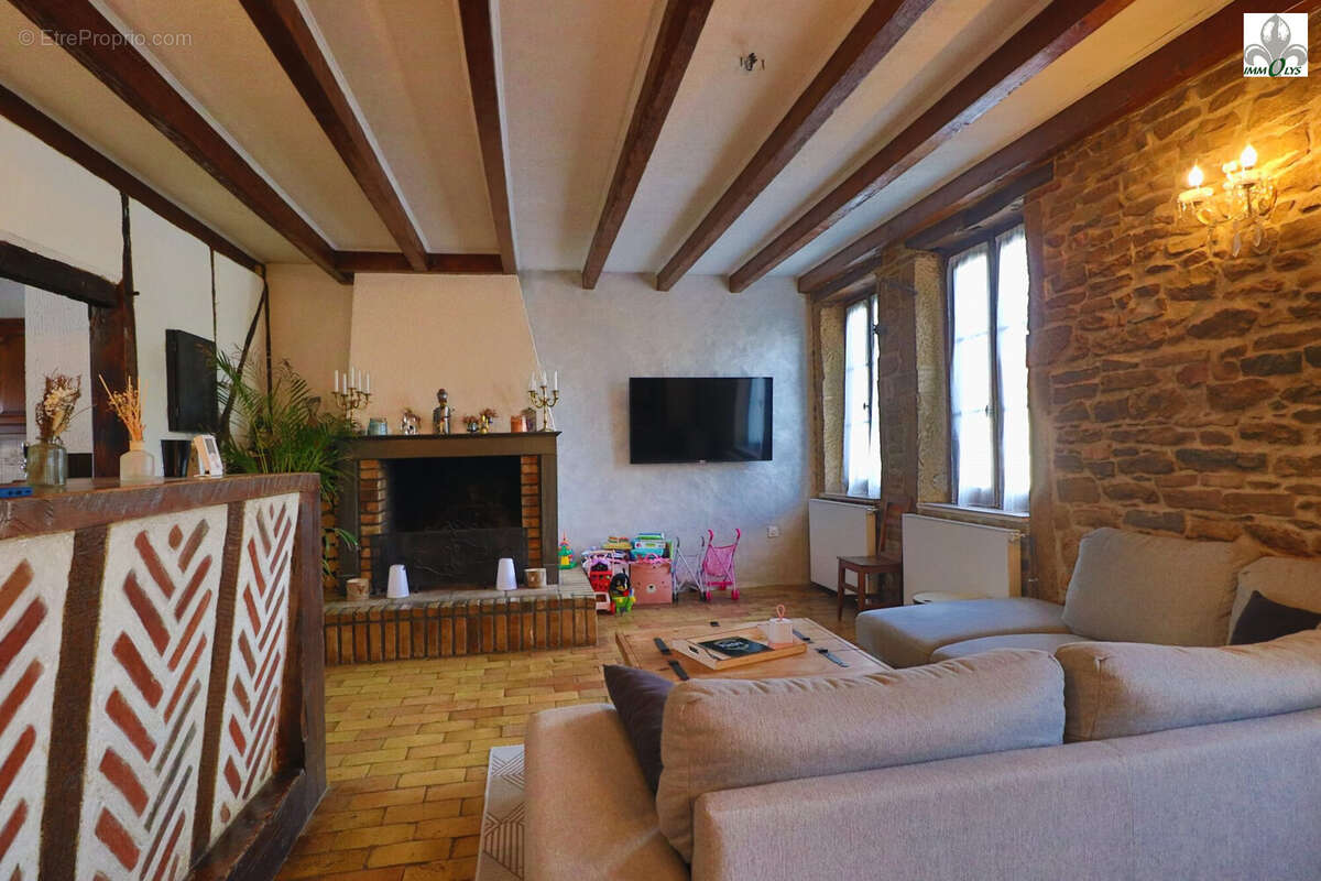 Maison à SEURRE