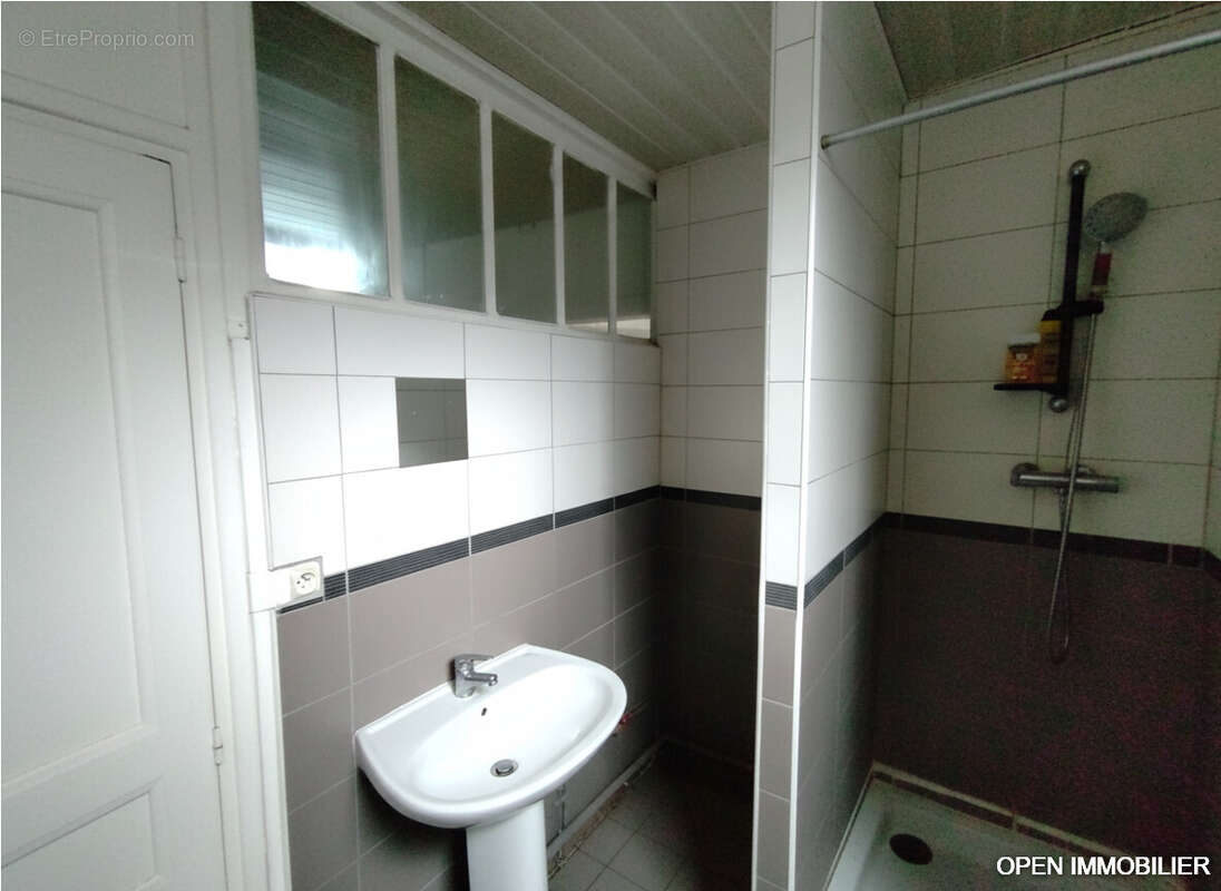 Appartement à UZERCHE