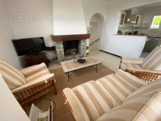 Maison à LES ISSAMBRES