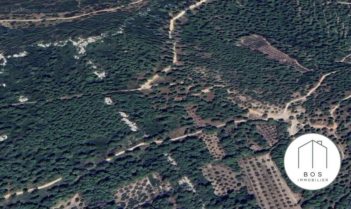 Maison à SAINT-ETIENNE-DU-GRES