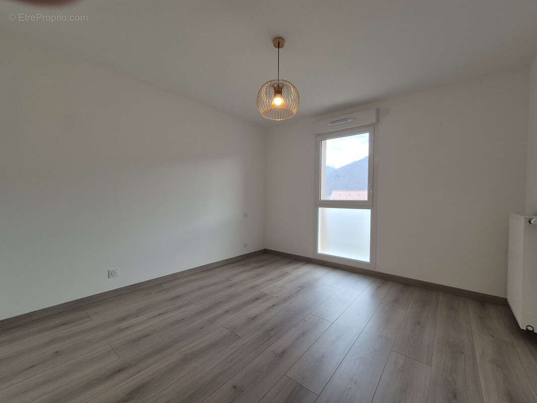 Appartement à GILLY-SUR-ISERE