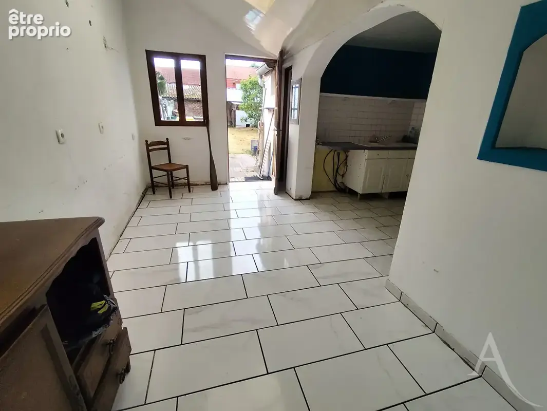 Maison  5 pièce(s) 96 m2 - photo 2