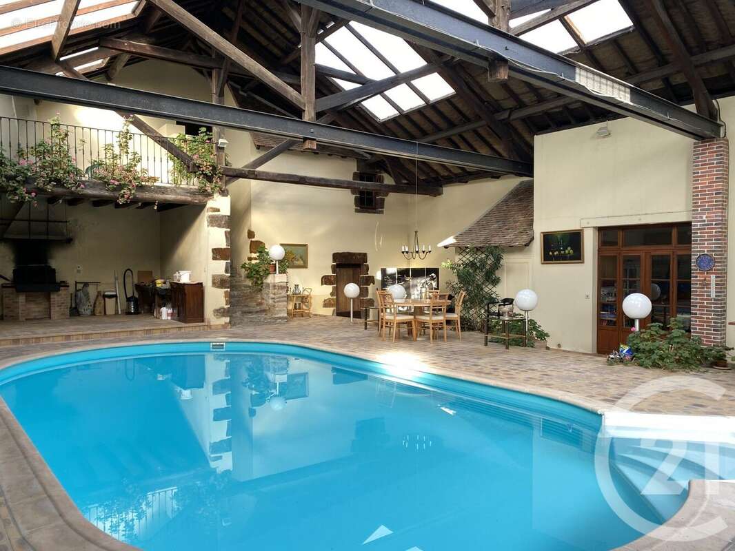 Maison à VAILLY-SUR-SAULDRE