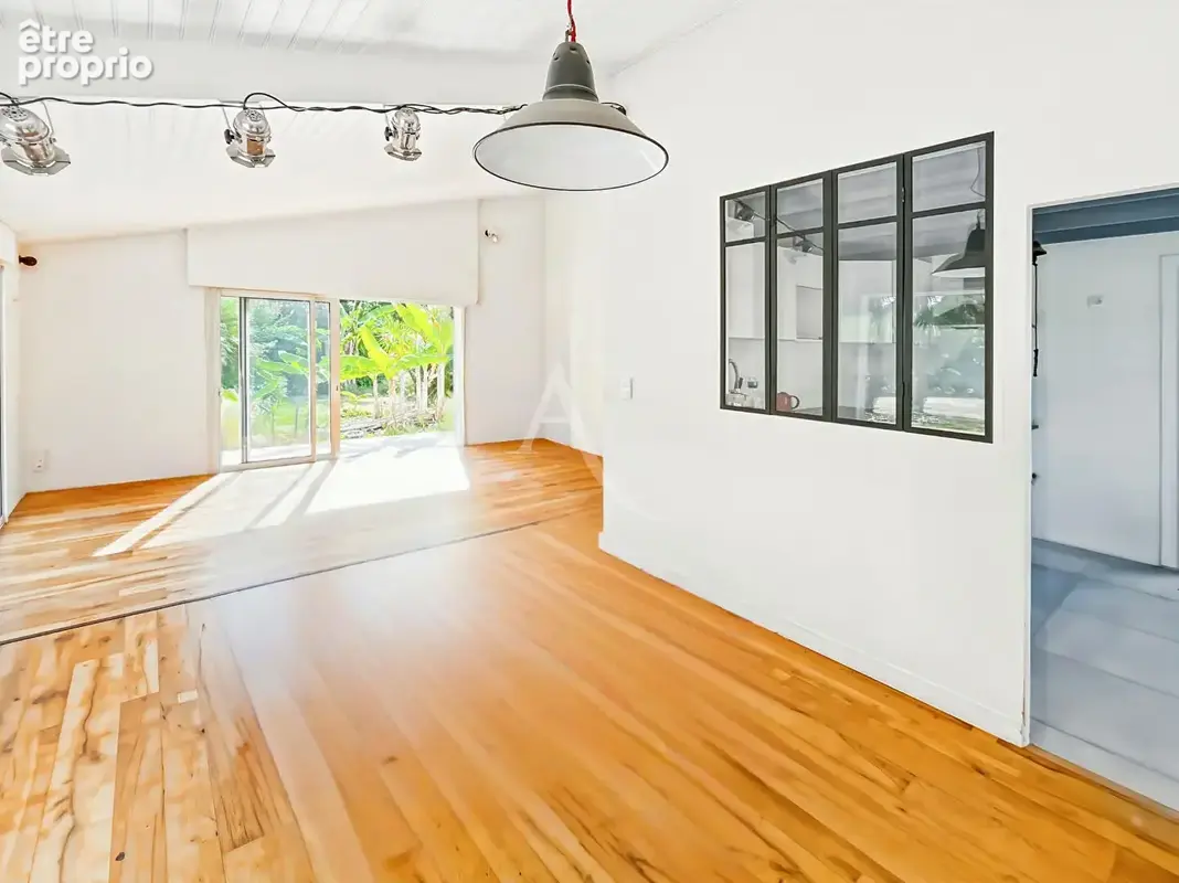 Maison familiale avec terrain de plus de 1 200 m² à Challans - photo 2