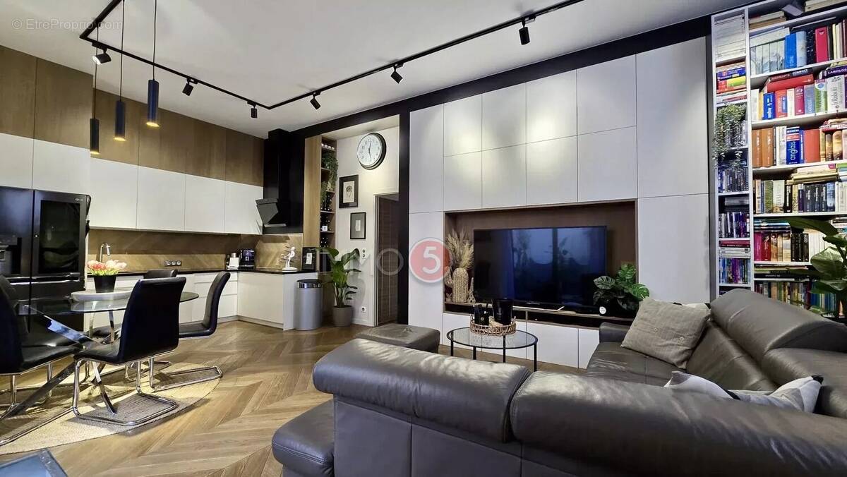 Appartement à LE RAINCY