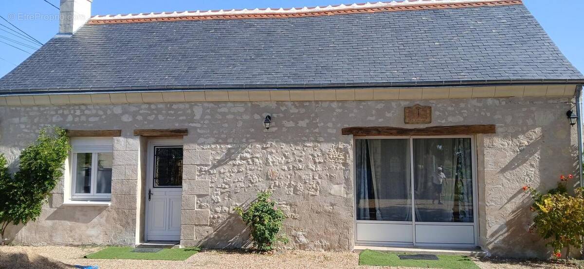 Photo 1 - Maison à RESTIGNE