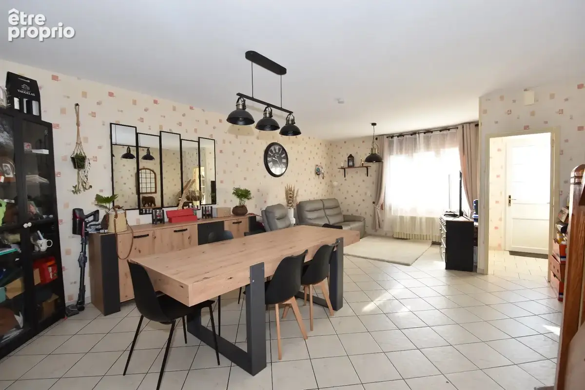 Maison 4 pièces 99 m² à vendre à Ailly-Sur-Somme (80470) - photo 1