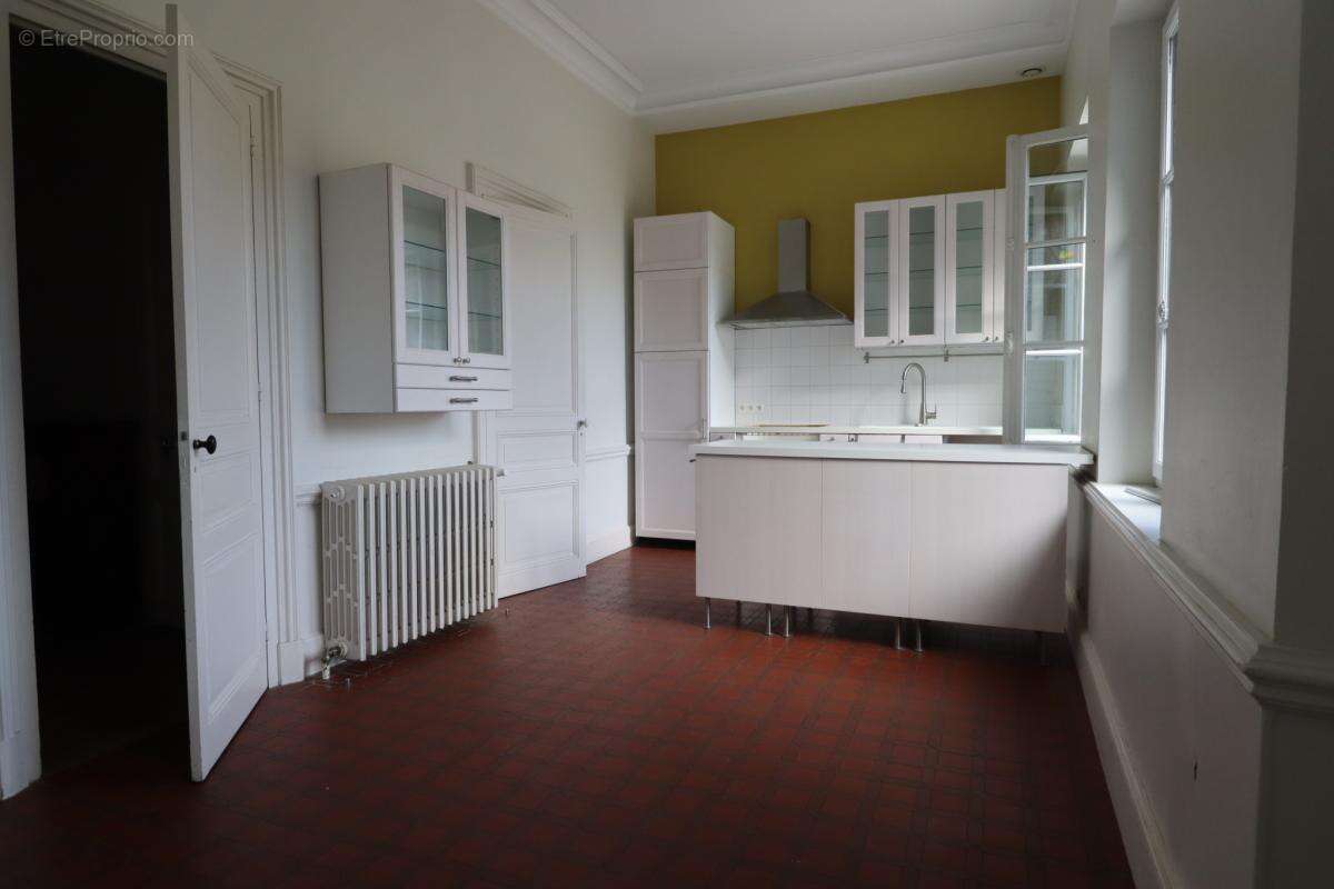 Maison à CLERE-LES-PINS