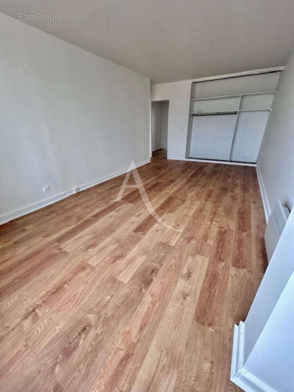 Appartement à LE BOURGET
