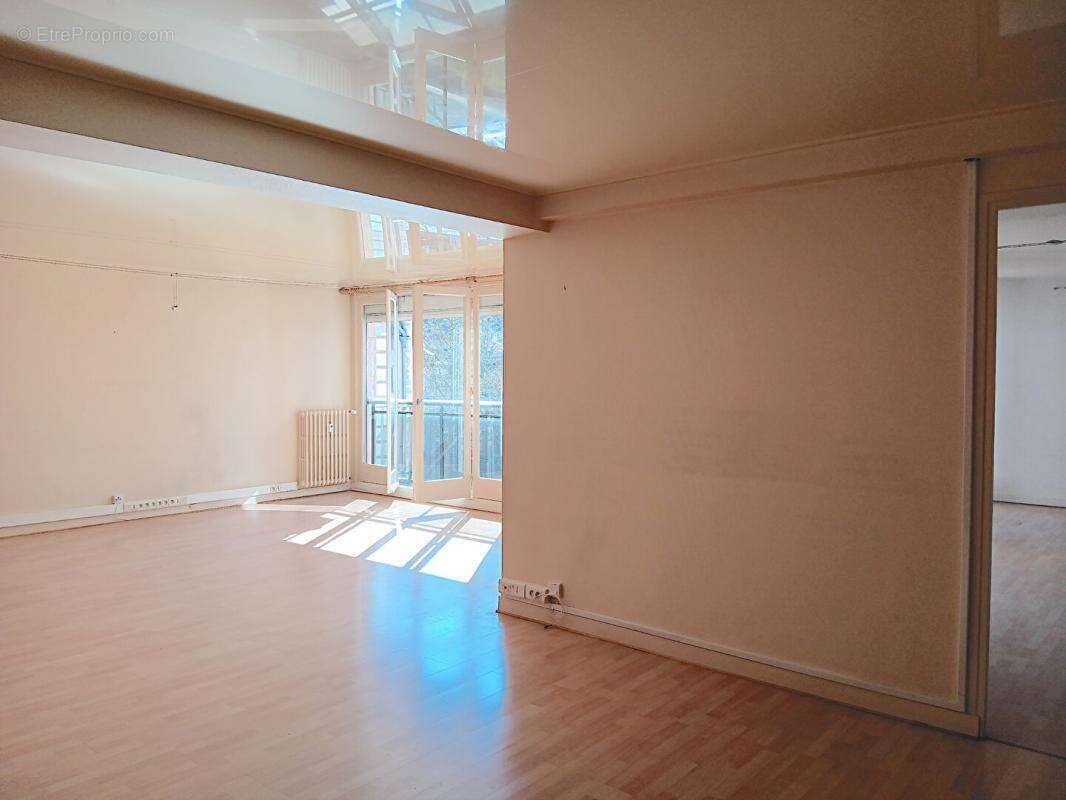 Appartement à CAHORS