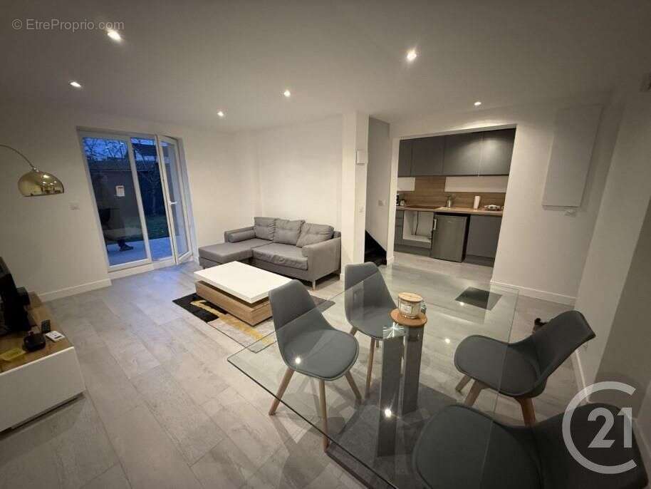 Maison à CHAMPIGNY-SUR-MARNE