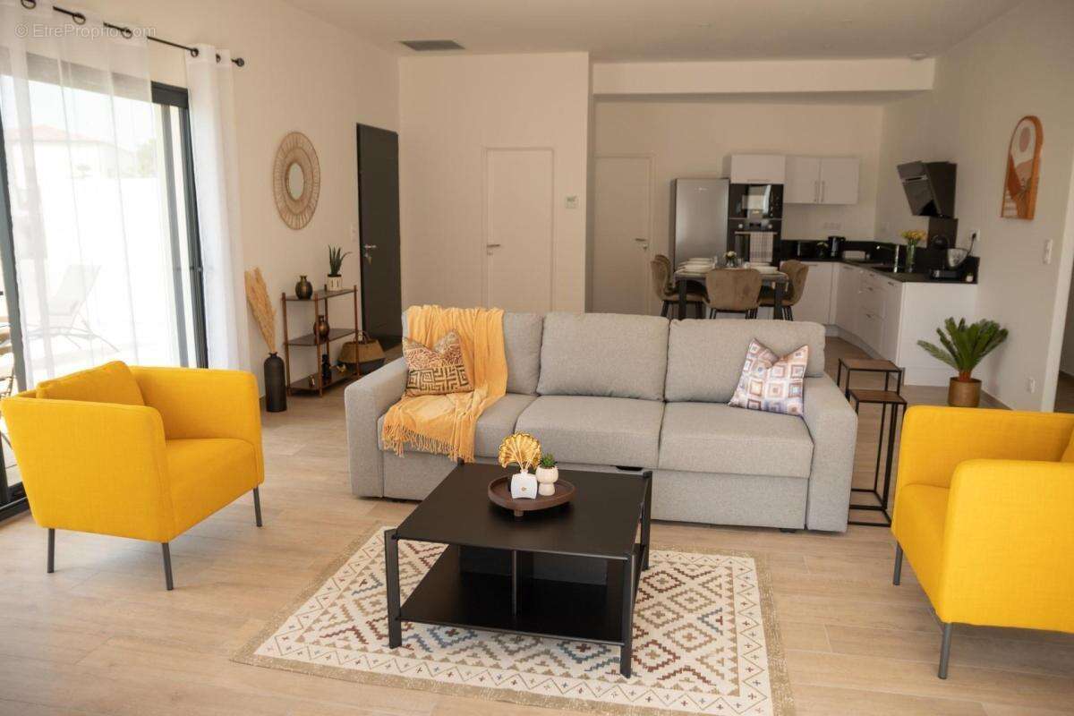 Villa 110 M2, 3 chambres, terrain 378 M2, piscine - photo 4