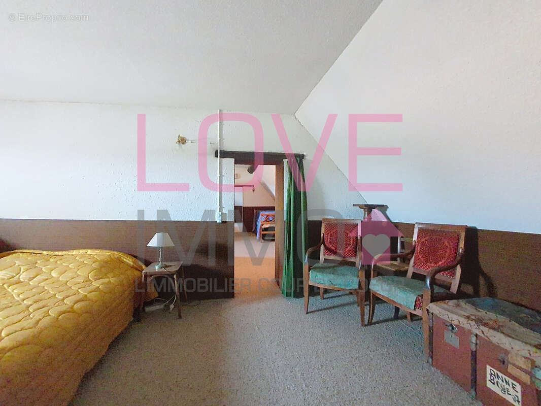 Maison à LA TOUR-DU-PIN