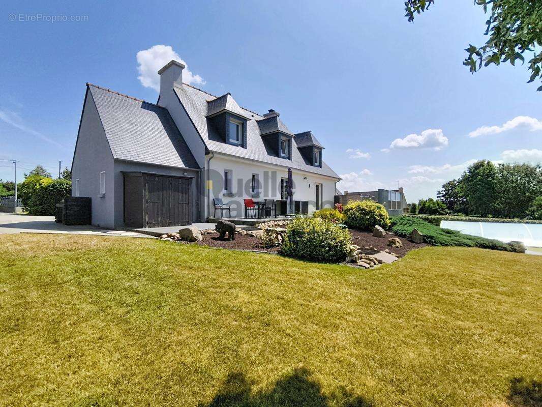 Maison à SAINT-DIVY