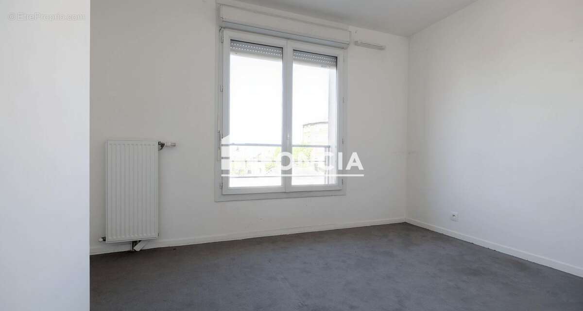 Appartement à ATHIS-MONS