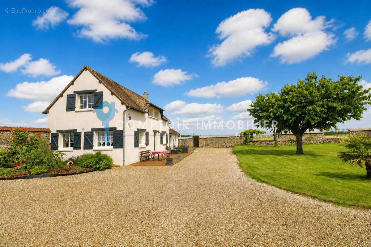 A vendre Dpt Eure (27) proche Pacy sur Eure maison de charme sur terrain de 1777 m2 - photo 2