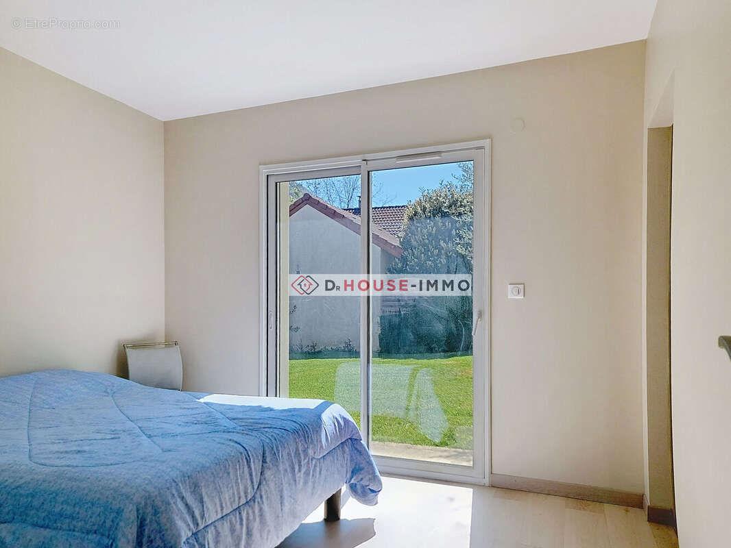 Maison à SAINT-QUENTIN-SUR-ISERE