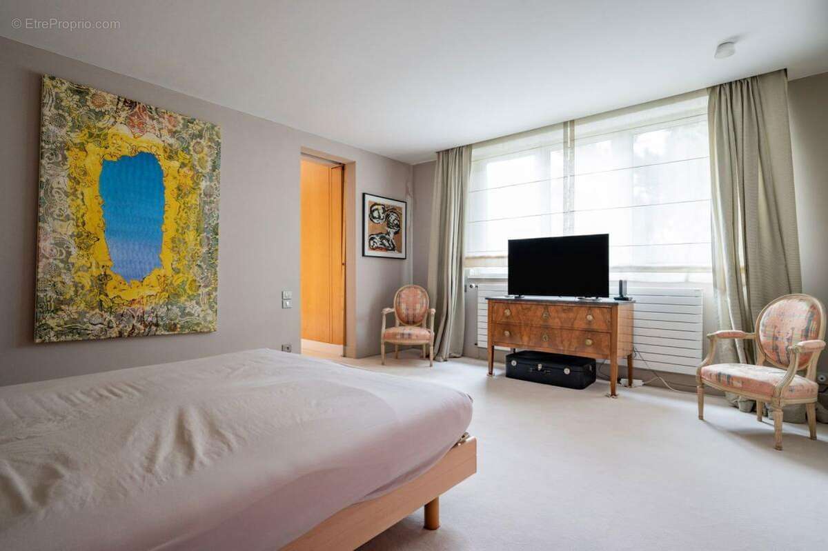 Adresse d’exception au cœur du quartier Orangerie - photo 3