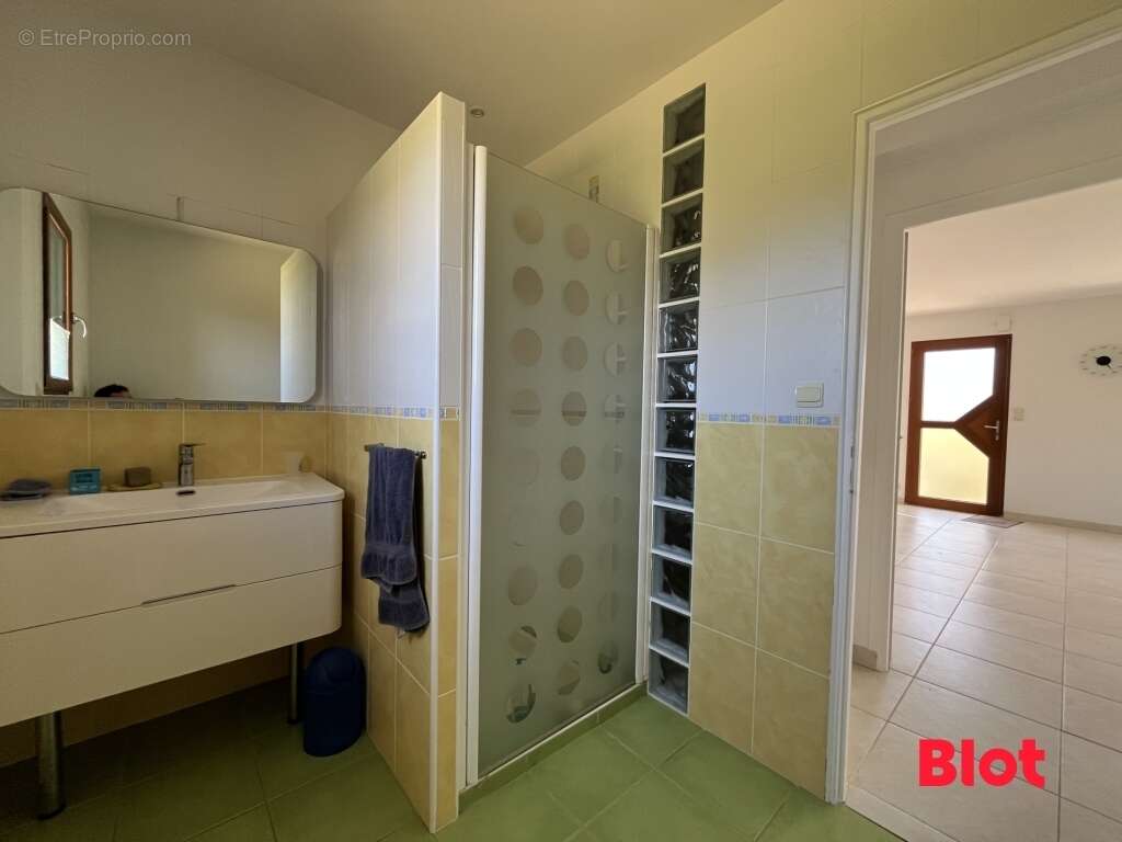 Maison à BAIN-DE-BRETAGNE
